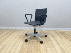 Vitra/���B�g�� .04�`�F�A�@�X�^�W�I�`�F�A�@44008100