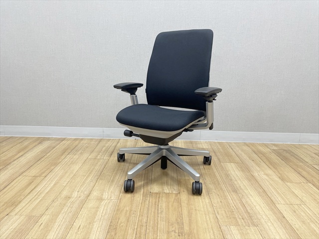 steelcase/スチールケースのアミアチェア プラチナフレーム[steelcase 