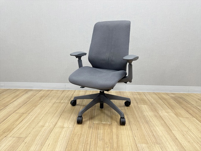 オカムラのスフィアチェア ハイバック CT4CAE FRU2[オカムラ][中古 