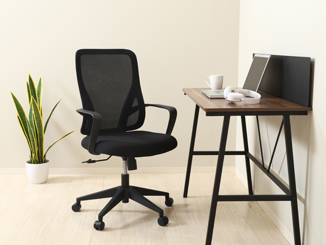 �V���v���f�U�C���`�F�A�@�p���b�g BK