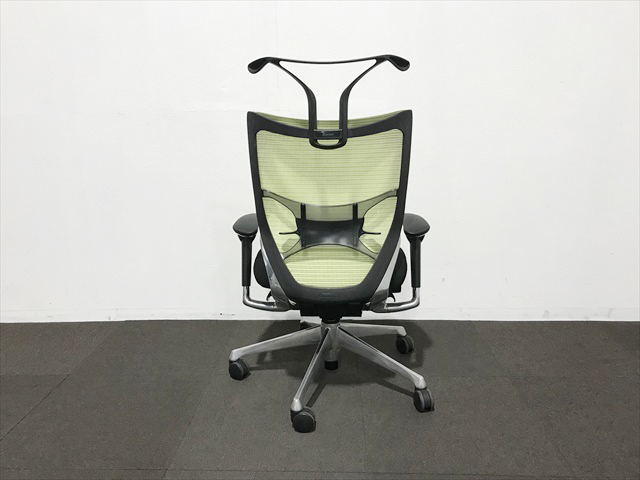 オカムラのバロンチェア ローバック ランバーサポート・ハンガー付 CP33BR 6847[オカムラ][中古]|オフィスチェア-チェア  オフィス家具（中古）通販ならHappy（ハッピー）