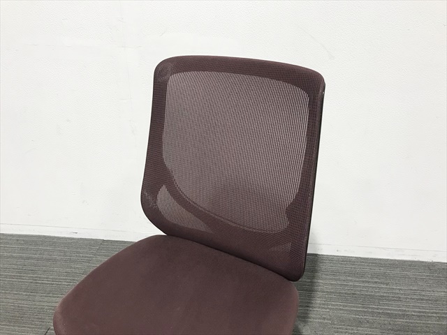 オカムラのゼファーチェア メッシュタイプ CY95ZT FHT5[オカムラ][中古