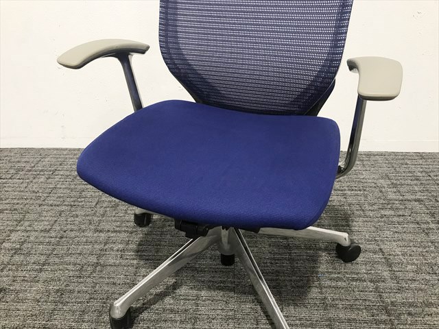 オカムラのバロンチェア ハイバック CP45BW FEF4[オカムラ][中古