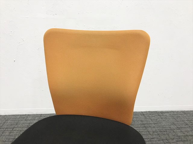 �J���b�c�@�`�F�A�@���[�o�b�N�@�n���K�[�t�@CK33ZR 5617