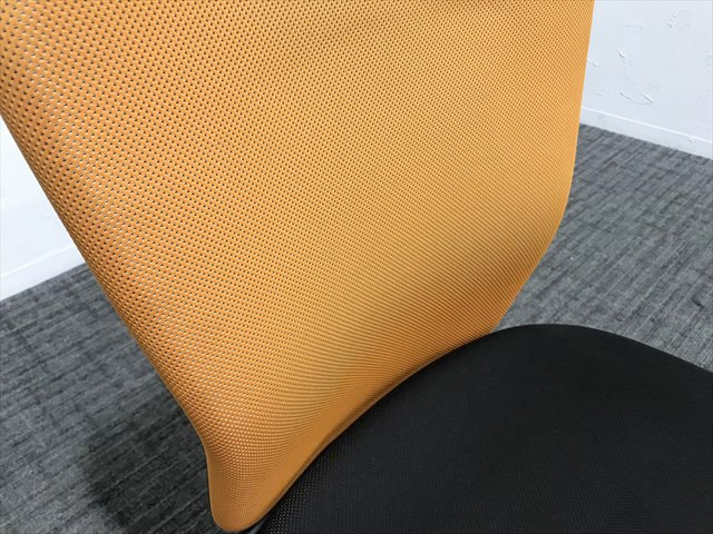 �J���b�c�@�`�F�A�@���[�o�b�N�@�n���K�[�t�@CK33ZR 5617