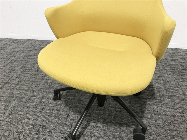 ���C�u�X�`�F�A�@���[�o�b�N�@���[�N�`�F�A�@5�{�r�^�C�v�@CD53MR FXW7