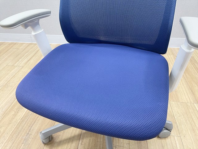 �t���[�G���g�`�F�A�@�n�C�o�b�N�@CB85WR FKB3