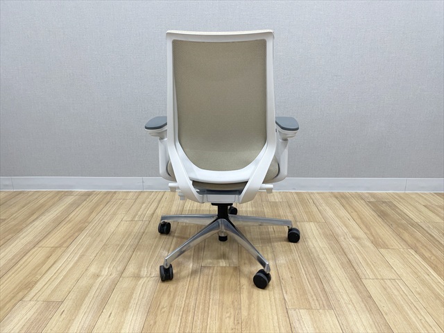 コクヨのデュオラ2チェア ハイバック メッシュタイプ C08S-20M-E11K1K1