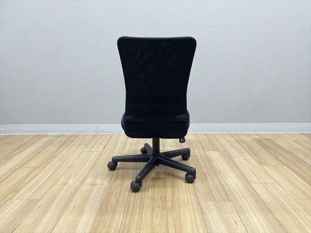 オフィスコムのチャットチェア ランバーサポート付[オフィスコム][中古