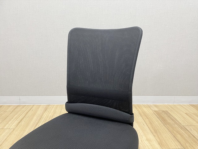 オフィスコムのチャットチェア ランバーサポート付[オフィスコム][中古
