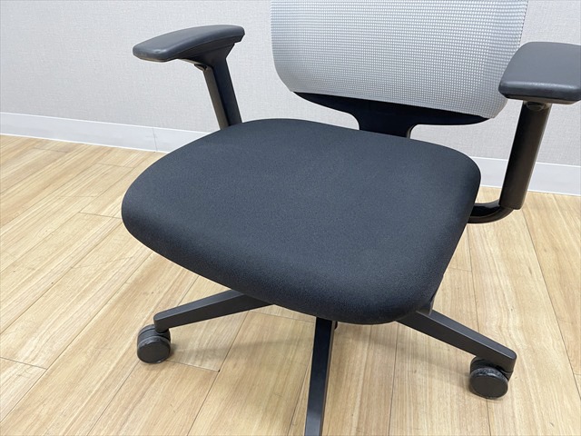 ���v���C�`�F�A�@�^�X�N�`�F�A�@RPY-12111 AR01 J501