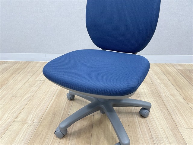 VC1�`�F�A�@VILLAGE�@8VC11A FVG7