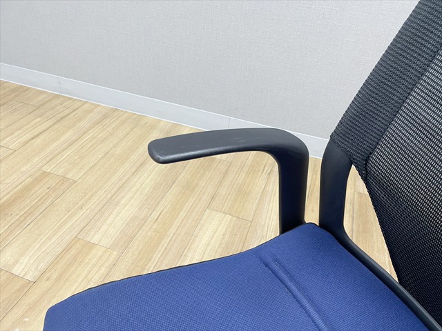 ���_�X�`�F�A�@�~�h���o�b�N�@27575