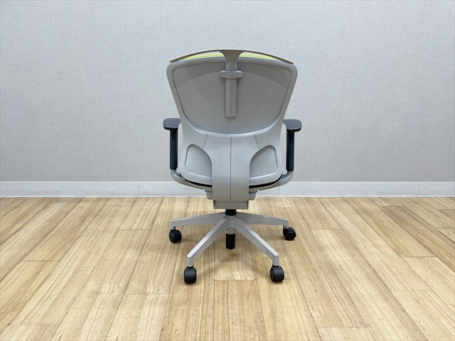 イナバのバルチェチェア ハイバック ハンガー付[イナバ][中古 