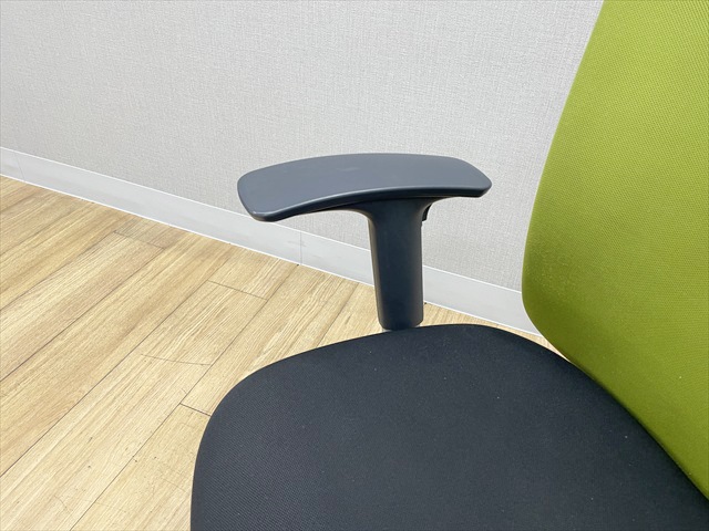 イナバのバルチェチェア ハイバック ハンガー付[イナバ][中古 