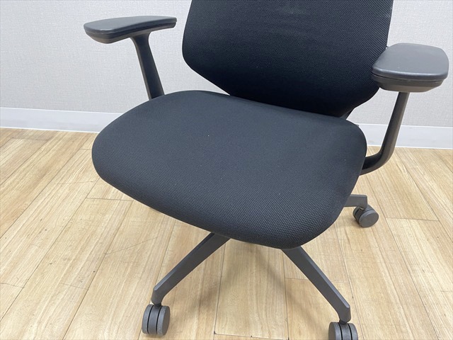 �f���I���`�F�A�@�n�C�o�b�N�@CRS-G3100E6