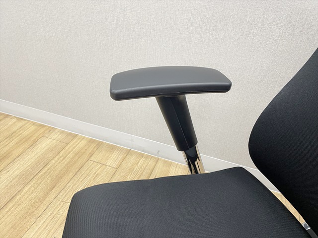 �X�s�[�i�`�F�A�@�N���X�^�C�v�@KE-717GP-Z9T1