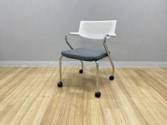 Vitra/���B�g�� �X�^�b�L���O�`�F�A�@�I�t�@�r�U���[��2�@�L���X�^�[�t�@41684100