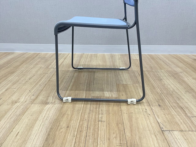 �X�^�b�L���O�`�F�A�@�I���@���[�v�r�E�h���^�C�v