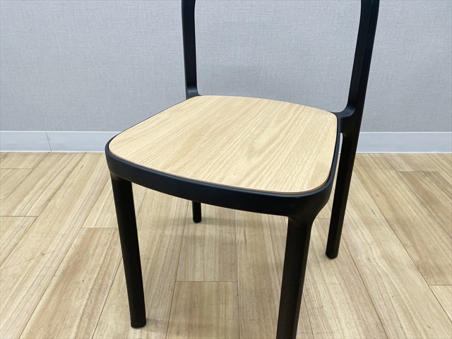 �X�^�b�L���O�`�F�A�@4�r�Z�b�g�@�I���@�A�X�v�����h�@���[�N�v���X�@�m����