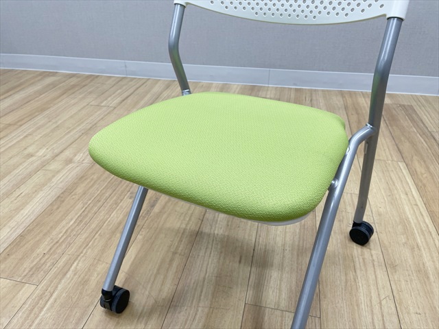 ���s�X�^�b�L���O�`�F�A�@�I���@FM-265�@�L���X�^�[�t