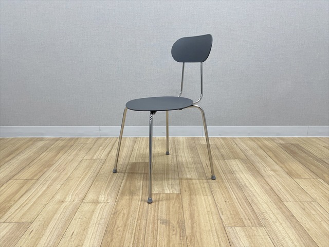 �X�^�b�L���O�`�F�A�@�I���@�}�W�X�@�}���I���i