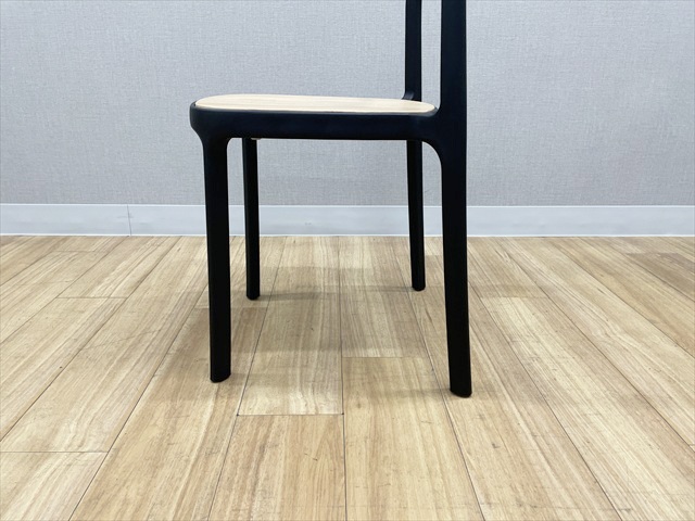 �X�^�b�L���O�`�F�A�@4�r�Z�b�g�@�I���@�A�X�v�����h�@���[�N�v���X�@�m����