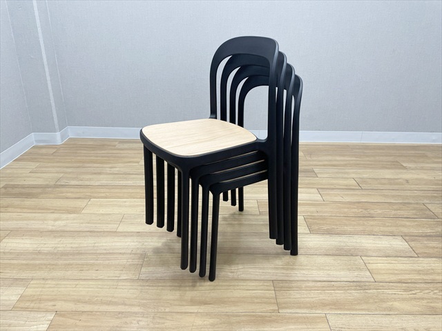 �X�^�b�L���O�`�F�A�@4�r�Z�b�g�@�I���@�A�X�v�����h�@���[�N�v���X�@�m����