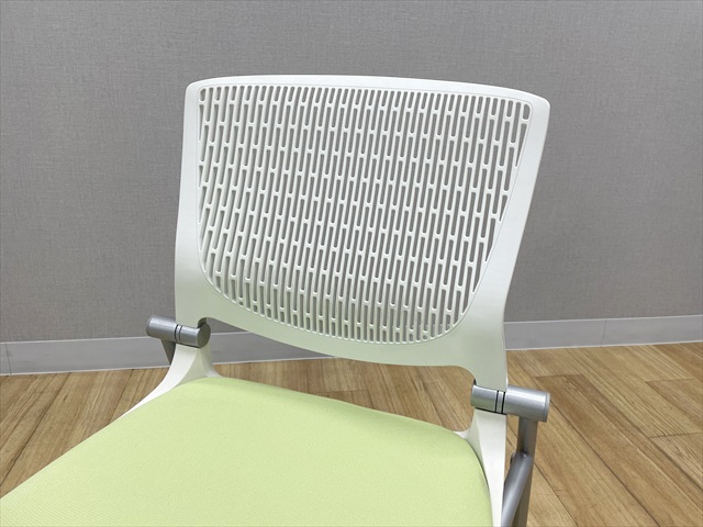 ���s�X�^�b�L���O�`�F�A�@�I���@�O���[�^�@4�{�r�^�C�v�@�w�p�b�h�Ȃ��@�L���X�^�[�t�@8142TR