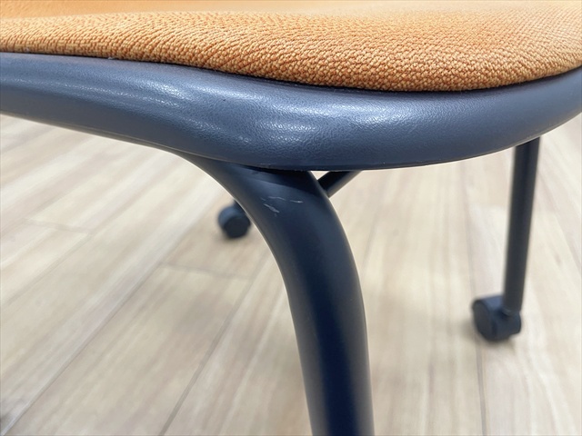 �X�^�b�L���O�`�F�A�@�I���@VM�@���N�b�V�����^�C�v�@�L���X�^�[�t�@MC-V26SEH OR