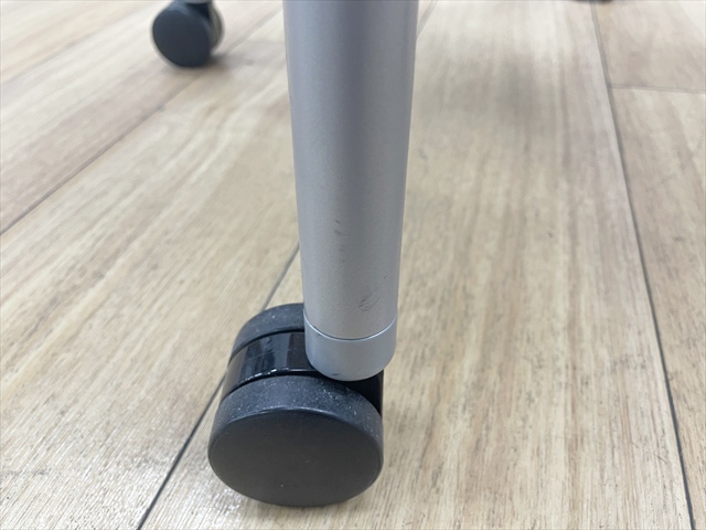 �X�^�b�L���O�`�F�A�@�I�t�@�T���P�C�@CM550�@�L���X�^�[�t