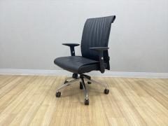 Oliver/�I���o�[ �G�O�[�N�e�B�u�`�F�A