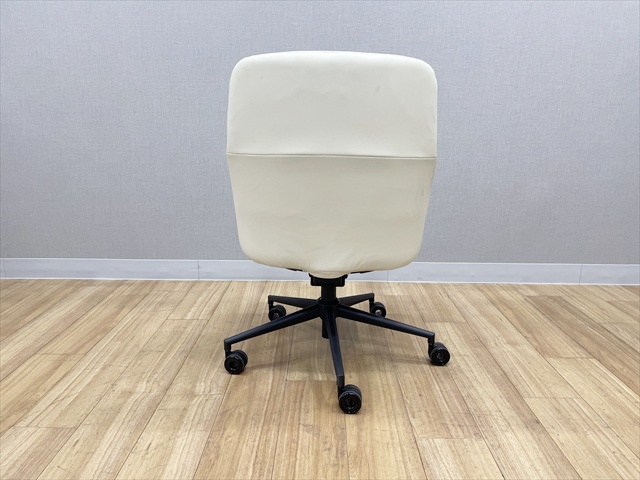 �G�O�[�N�e�B�u�`�F�A�@�}�l�[�W�����g�`�F�A