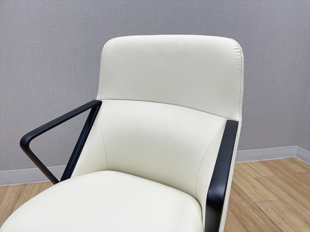 �G�O�[�N�e�B�u�`�F�A�@�}�l�[�W�����g�`�F�A