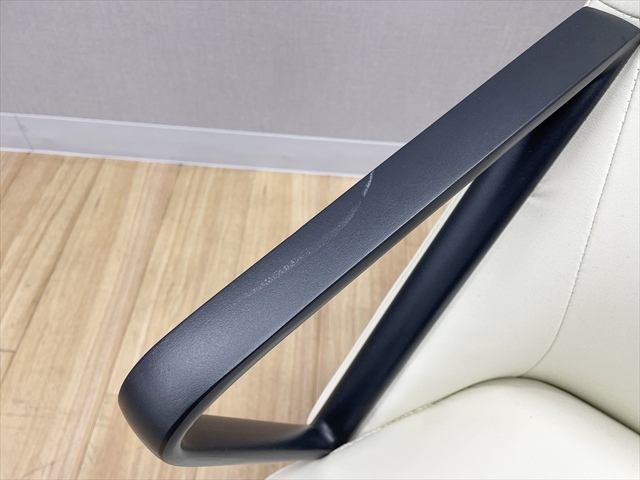 �G�O�[�N�e�B�u�`�F�A�@�}�l�[�W�����g�`�F�A