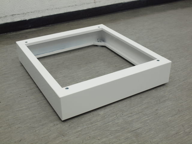 下置き用ベース Ceha製 スタッキングスチールロッカー用[通販カタログ
