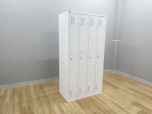 �I�t�B�X�Ƌ�  4�l�p���b�J�[�@Ceha�@OA�X�`�[�����b�J�[�@�R�� 