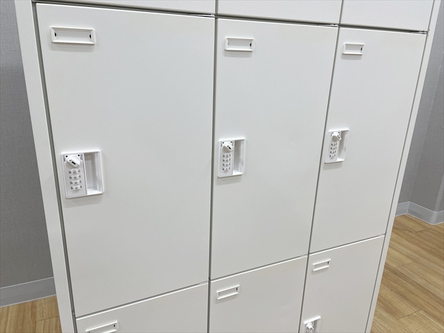 9lpbJ[@33i@FZ^@_C@45E9FE ZA75