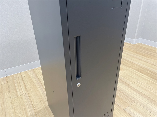 2lpbJ[@12i@OCX`[bJ[@X^Cv