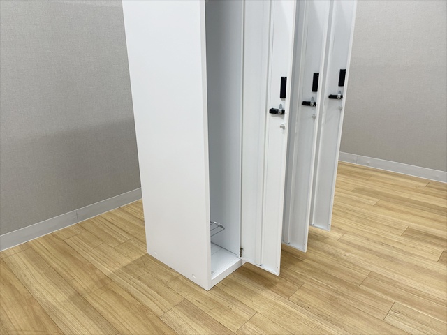 3�l�p���b�J�[�@�X�}�C���@OA�X�`�[�����b�J�[�@�_�C������