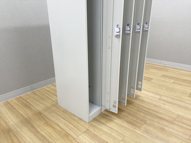 4�l�p���b�J�[�@���쐬�s��