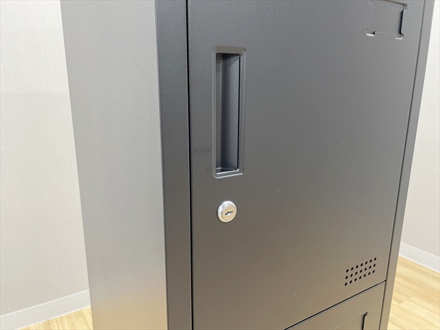 4�l�p���b�J�[�@1��4�i�@OC�^�@�X�����^�C�v