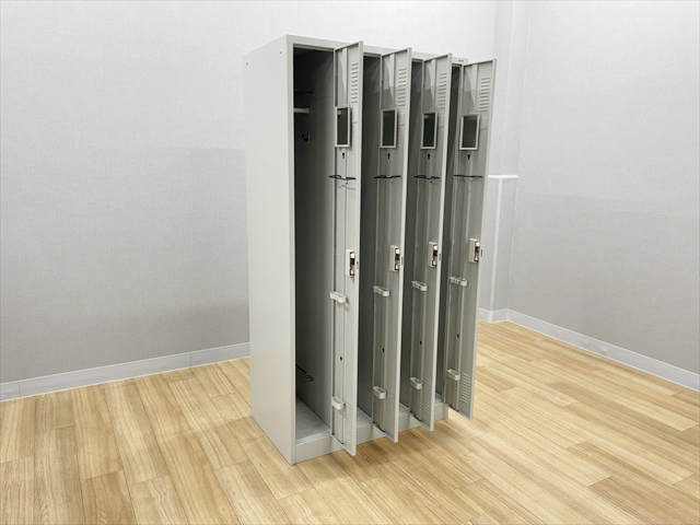 4�l�p���b�J�[�@�X�߃��b�J�[�@LK�^�@LK-42S