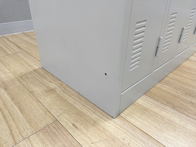 4�l�p���b�J�[�@�X�߃��b�J�[�@LK�^�@LK-42S