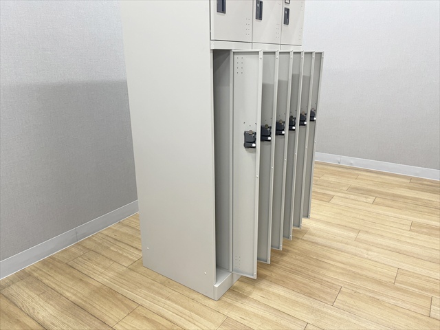 6人用ロッカー 2WAY型 HLK-COM6F1[コクヨ][中古]|ロッカー-ロッカー 
