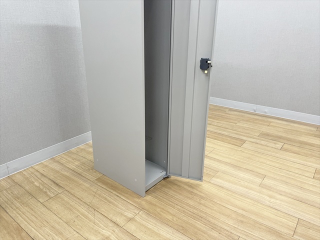 1�l�p���b�J�[�@�G���e�b�N�X�@�W���C���g�X�`�[�����b�J�[