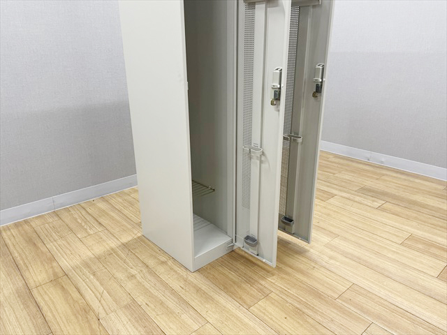 2�l�p���b�J�[�@SLA-2