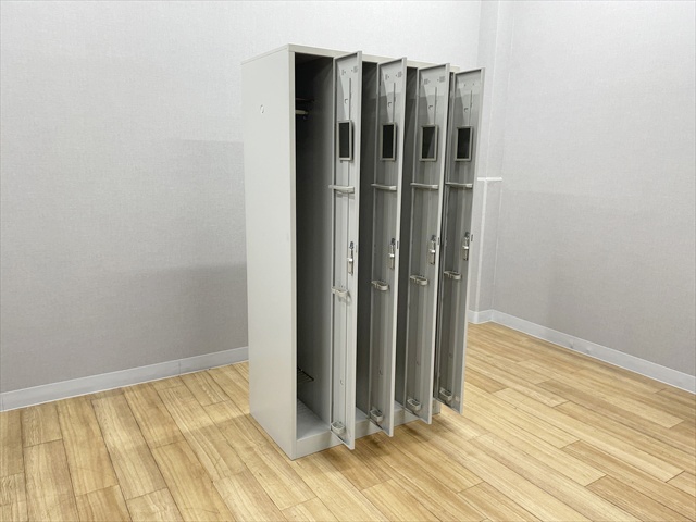 4�l�p���b�J�[�@LEO�@LE-4N