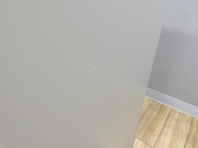 4�l�p���b�J�[�@LEO�@LE-4N