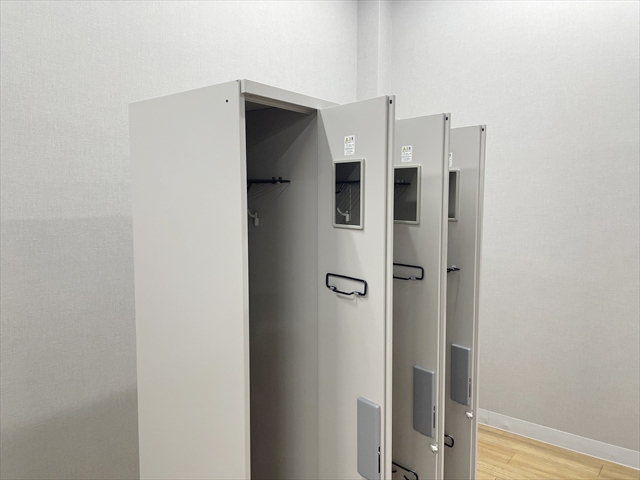 3�l�p���b�J�[�@�n�j���C���^�@HDH-0931SS-WE